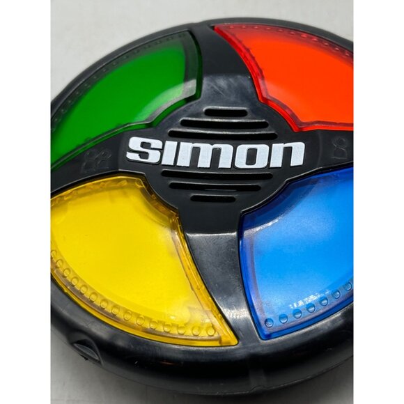 Simon Handheld Electronic Memory Game Toy By Hasbro READ - Picture 2 of 5